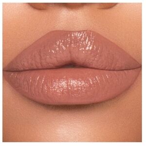 Jeffree Star Supreme Gloss color House Tour.